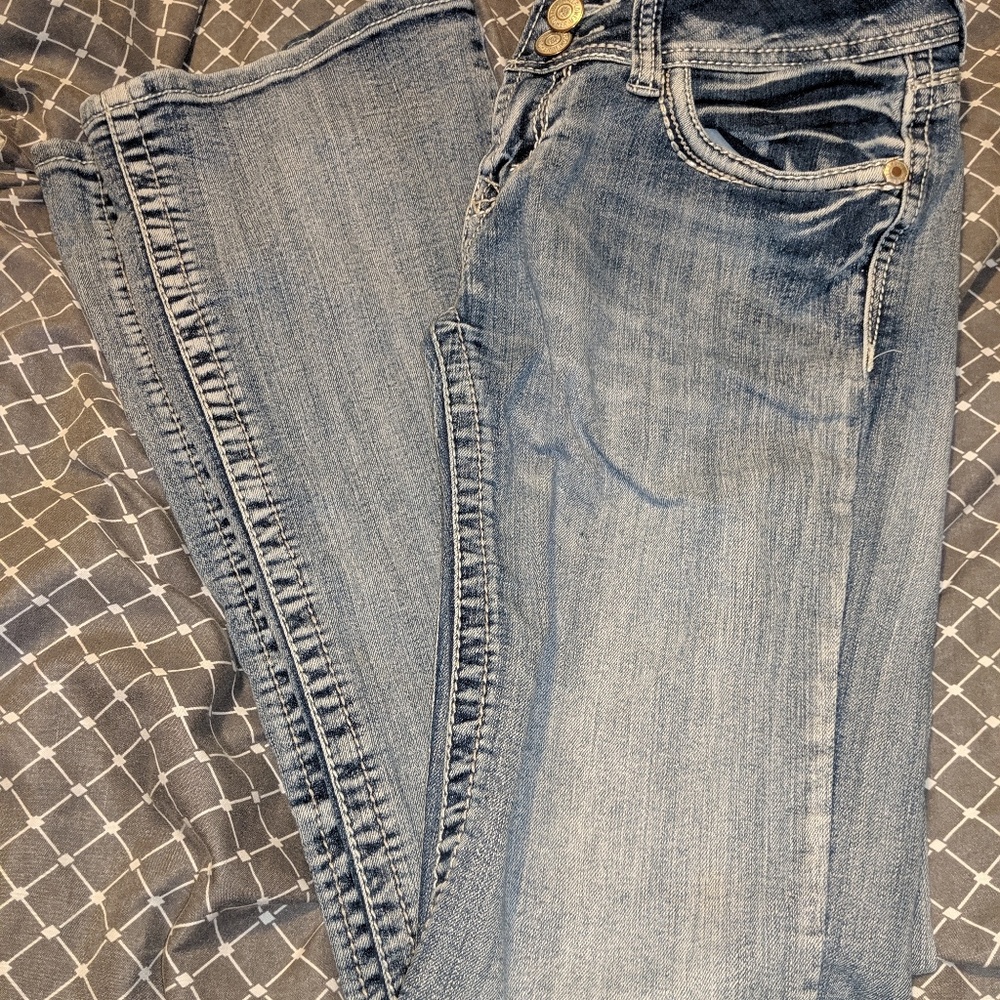 Jeans - Picture 2 of 4